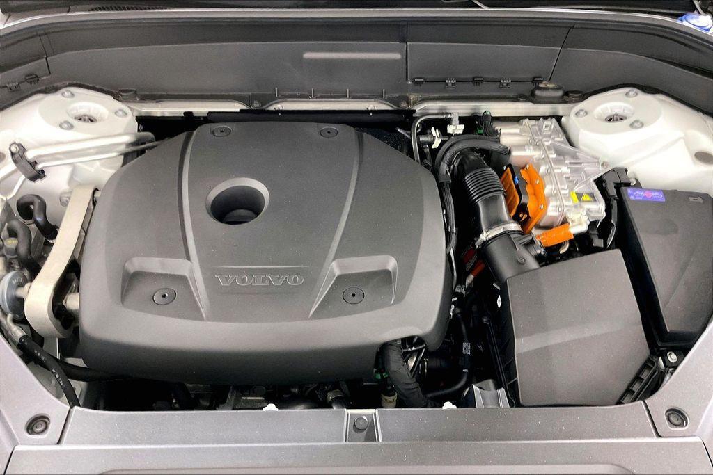 new 2026 Volvo XC90 Plug-In Hybrid car