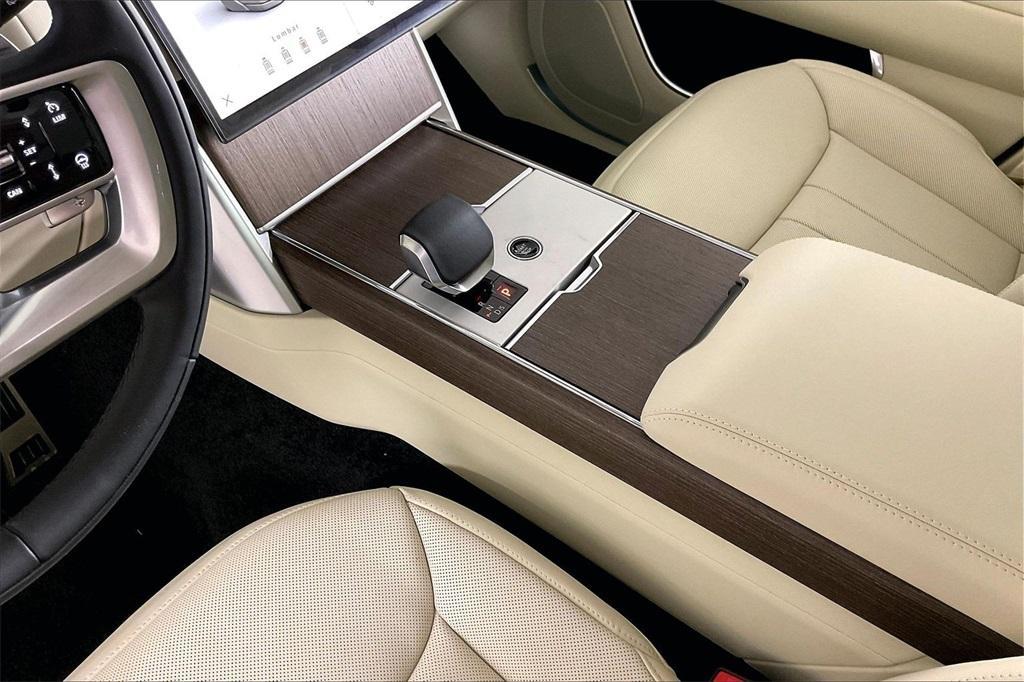 new 2025 Land Rover Range Rover car, priced at $125,180