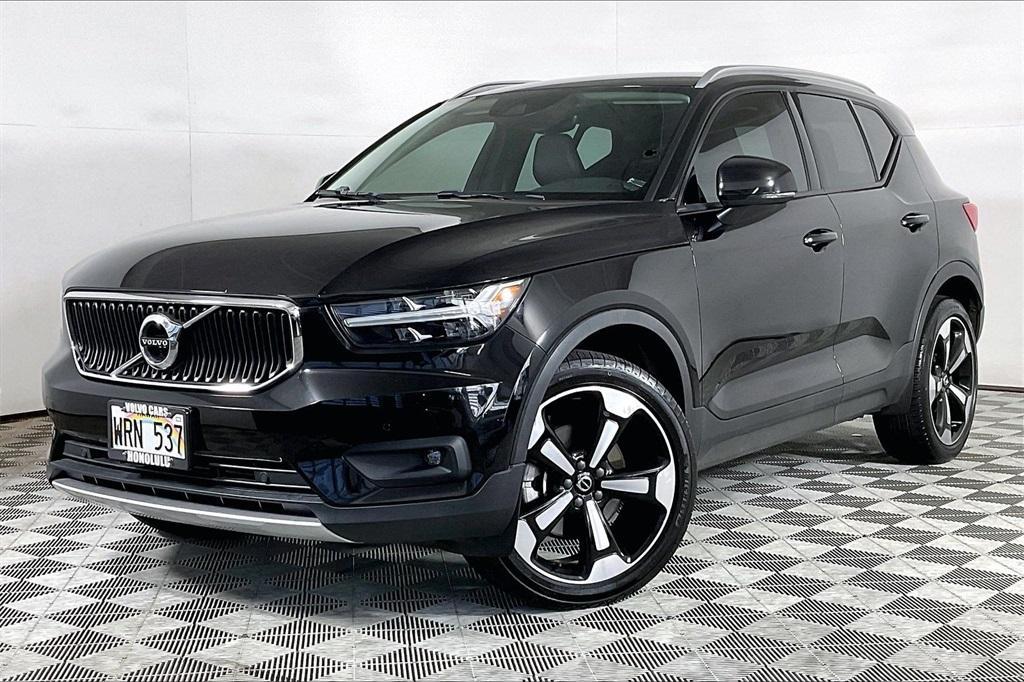 used 2022 Volvo XC40 car, priced at $20,995