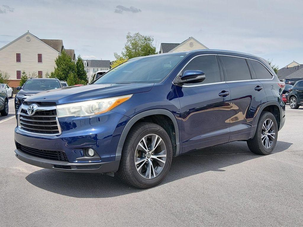 used 2016 Toyota Highlander car, priced at $19,202
