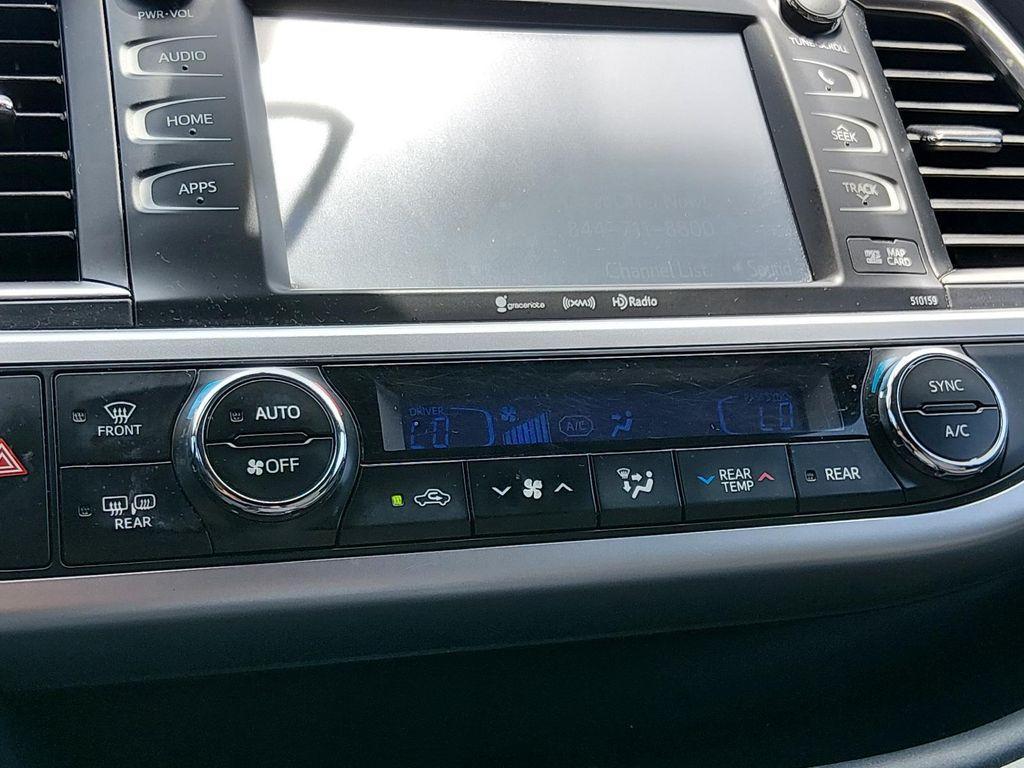 used 2016 Toyota Highlander car, priced at $19,202