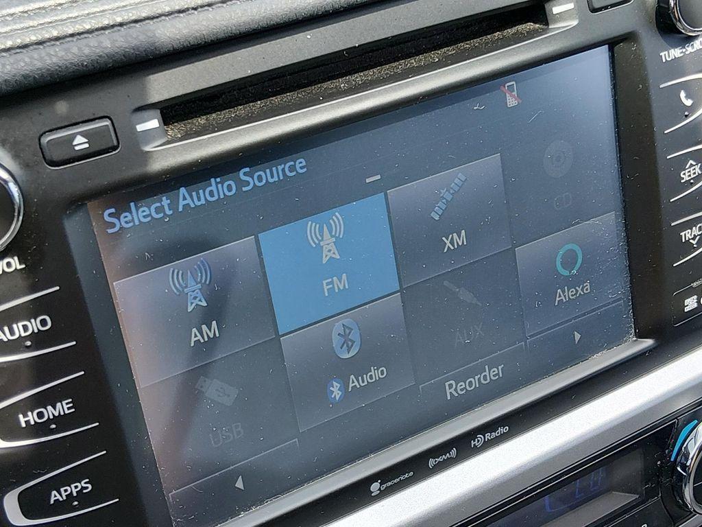 used 2016 Toyota Highlander car, priced at $19,202
