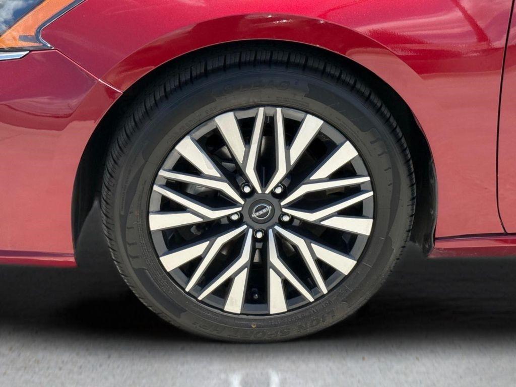 used 2024 Nissan Altima car, priced at $24,434