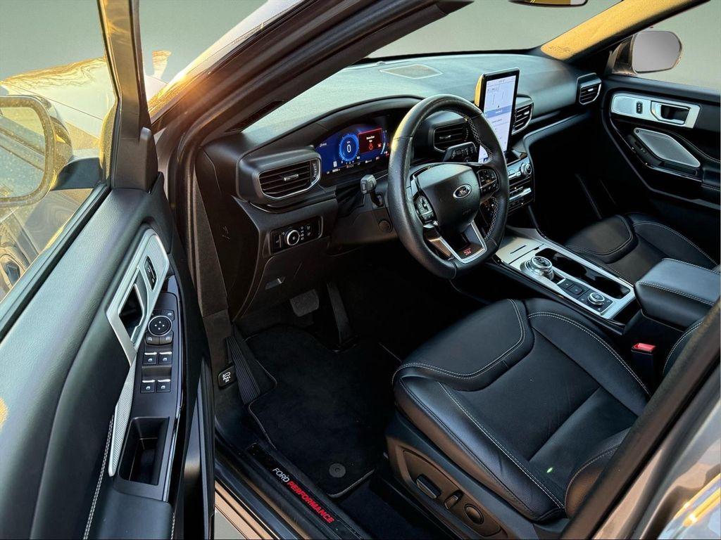 used 2024 Ford Explorer car, priced at $48,421