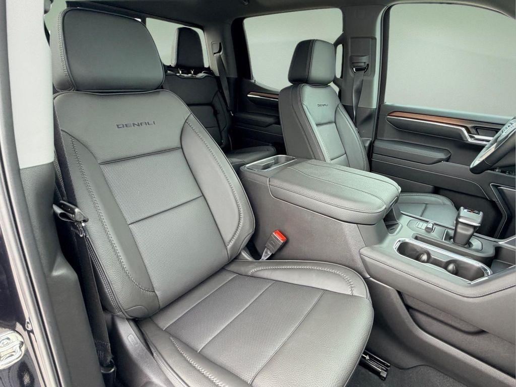 used 2025 GMC Sierra 1500 car, priced at $67,278