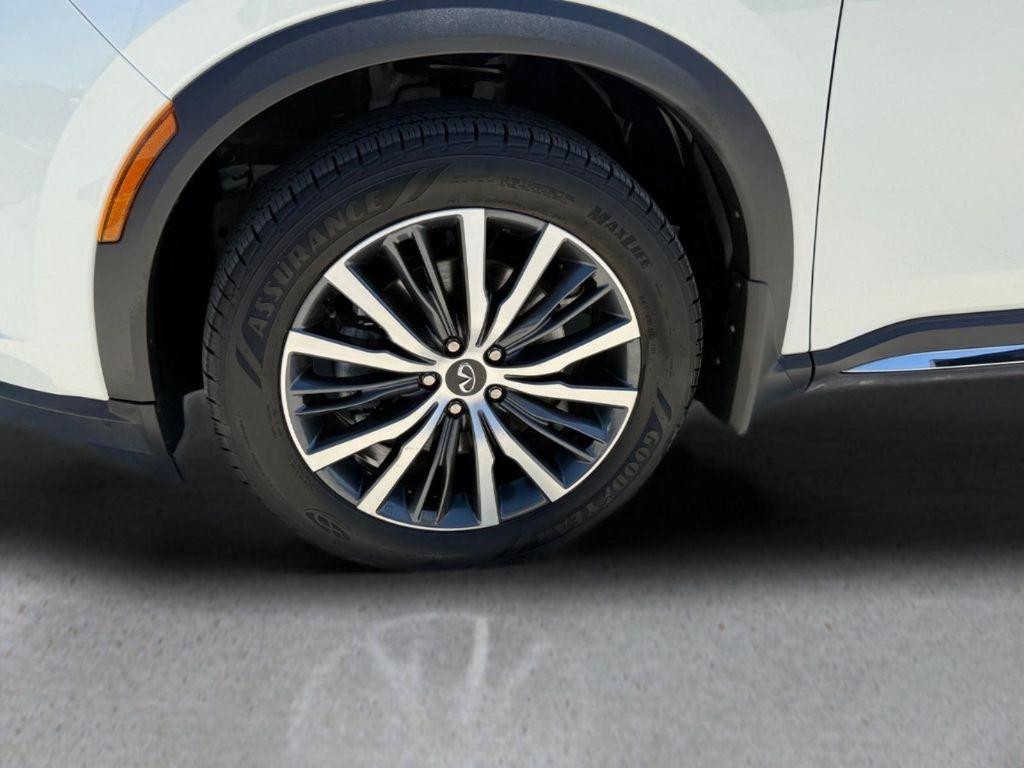 used 2023 INFINITI QX60 car, priced at $40,686