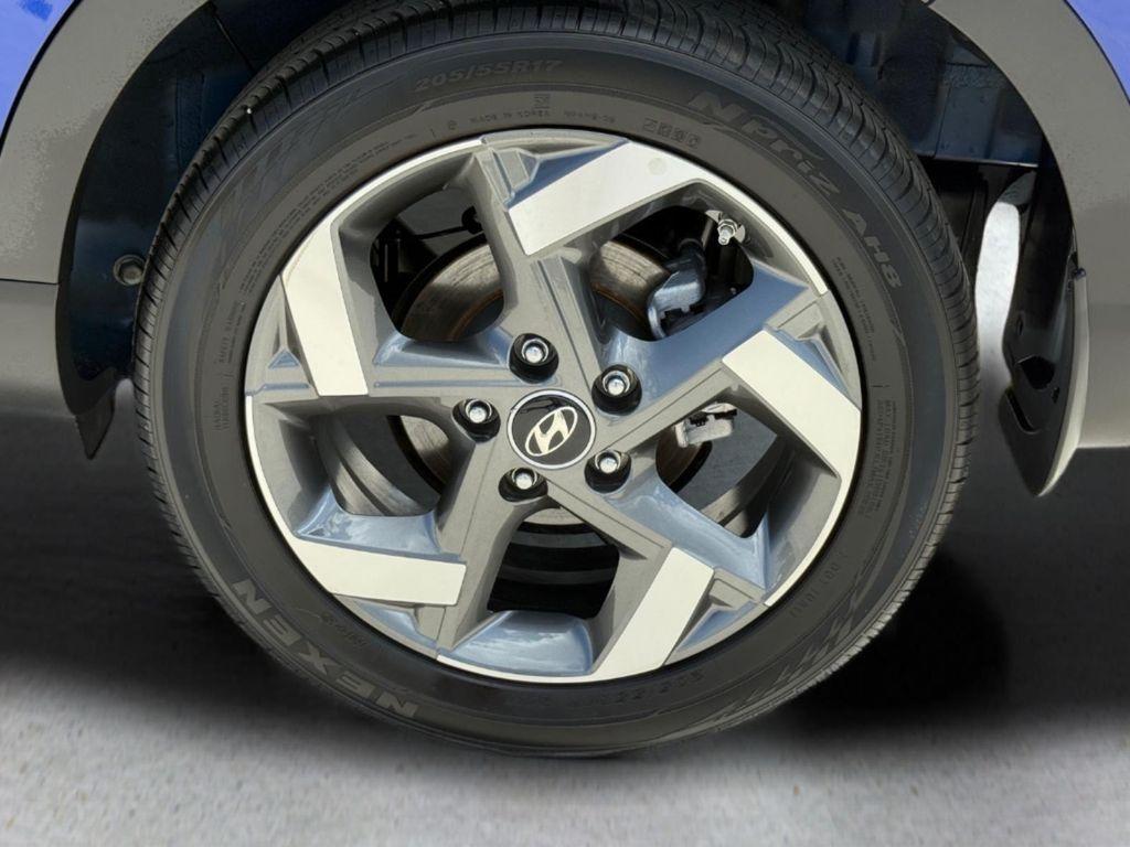 used 2025 Hyundai Venue car, priced at $19,999