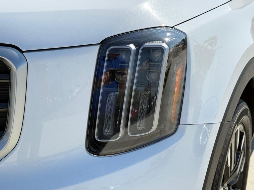 used 2023 Kia Telluride car, priced at $37,320