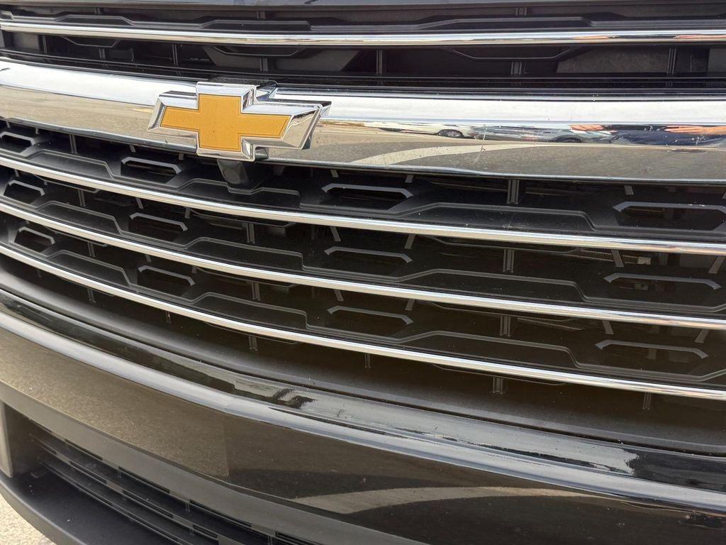 used 2026 Chevrolet Traverse car, priced at $39,574
