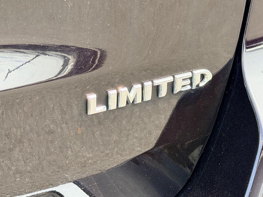 used 2020 Jeep Grand Cherokee car, priced at $19,589