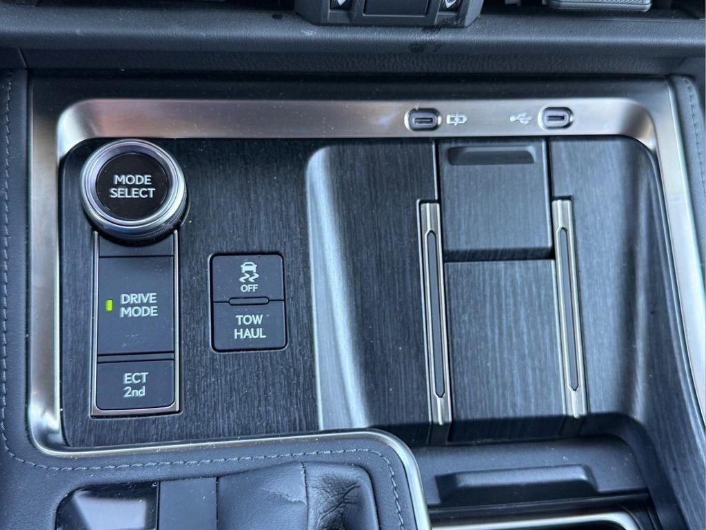 used 2025 Lexus GX 550 car, priced at $92,454