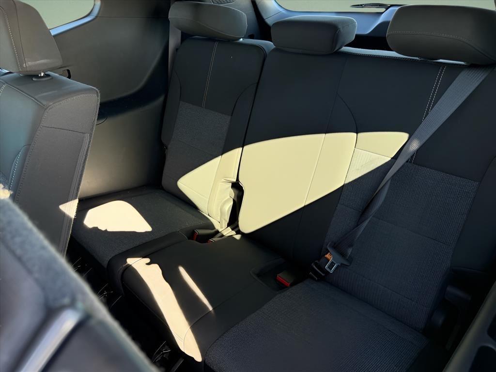 used 2025 GMC Acadia car, priced at $30,989