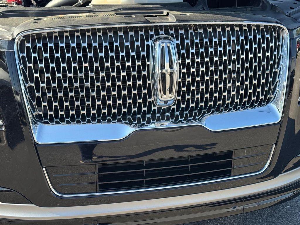 used 2023 Lincoln Navigator car, priced at $70,528