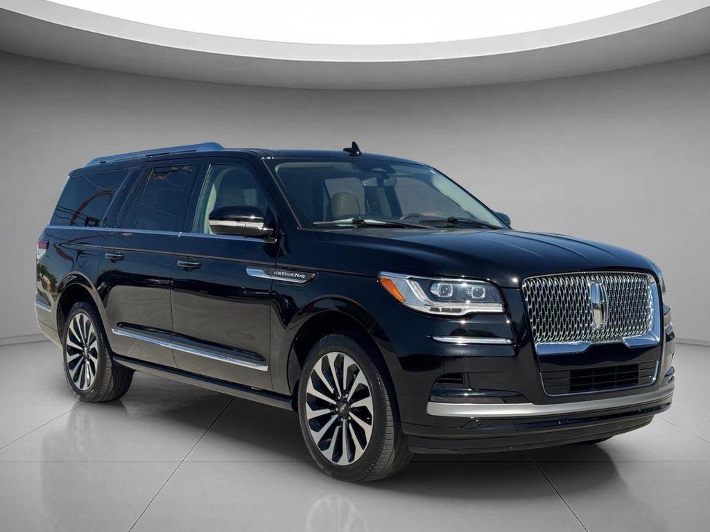 used 2023 Lincoln Navigator car, priced at $70,528