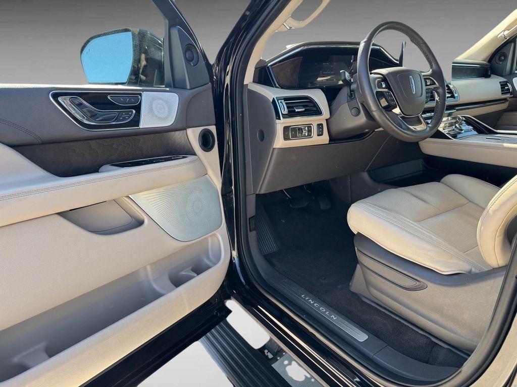 used 2023 Lincoln Navigator car, priced at $70,528