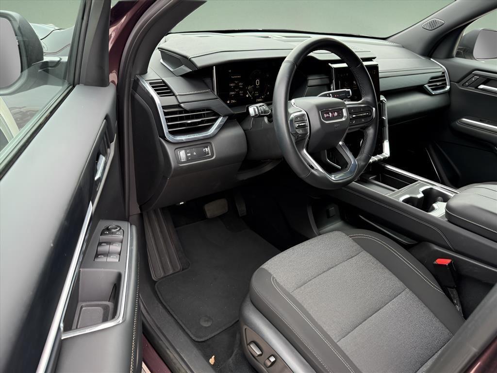 used 2025 GMC Acadia car, priced at $32,429