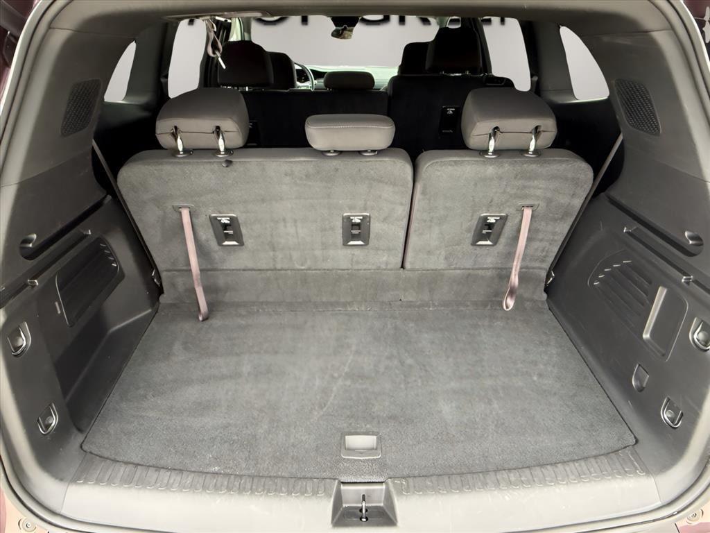 used 2025 GMC Acadia car, priced at $32,429