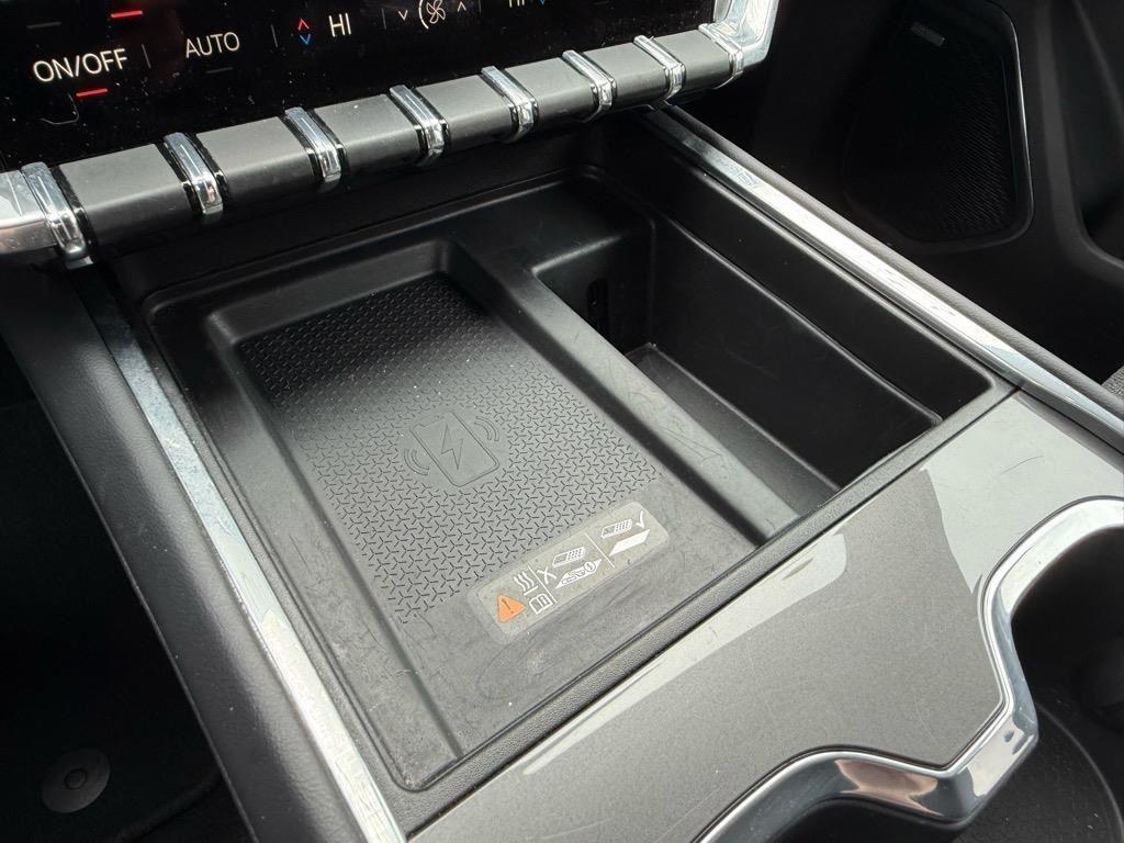 used 2025 GMC Acadia car, priced at $32,429