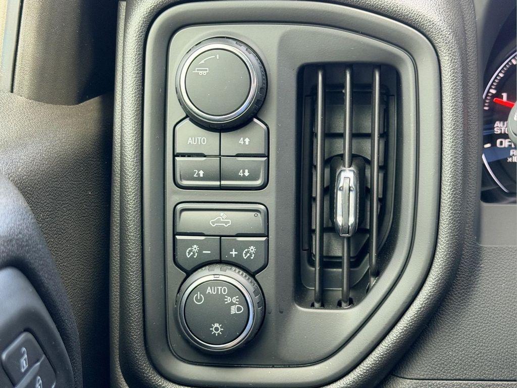 used 2024 Chevrolet Silverado 1500 car, priced at $40,247