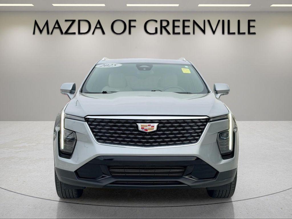 used 2025 Cadillac XT4 car, priced at $33,999
