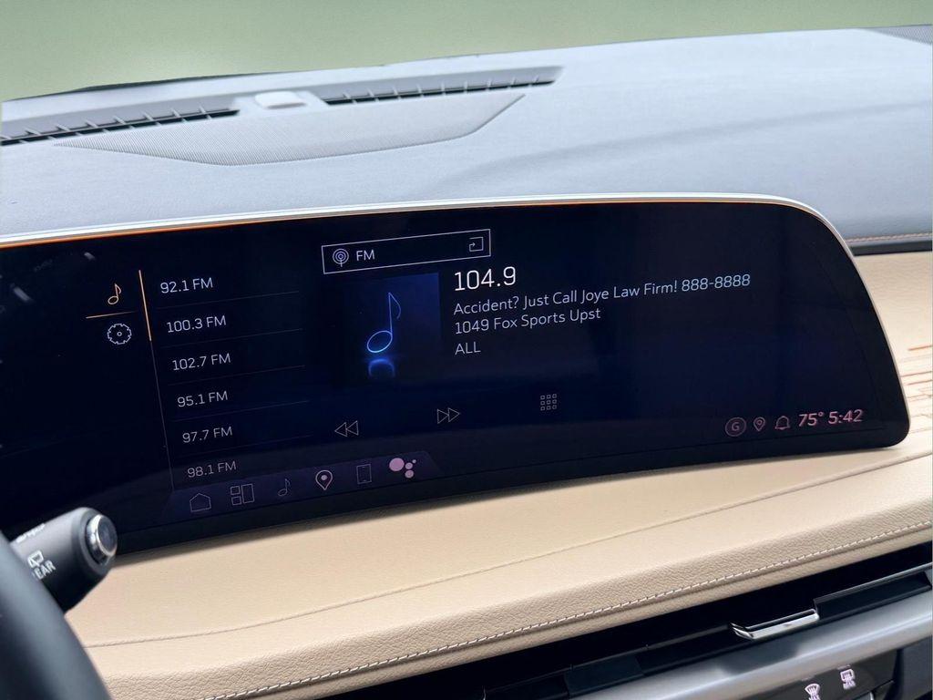 used 2025 Cadillac XT4 car, priced at $33,999