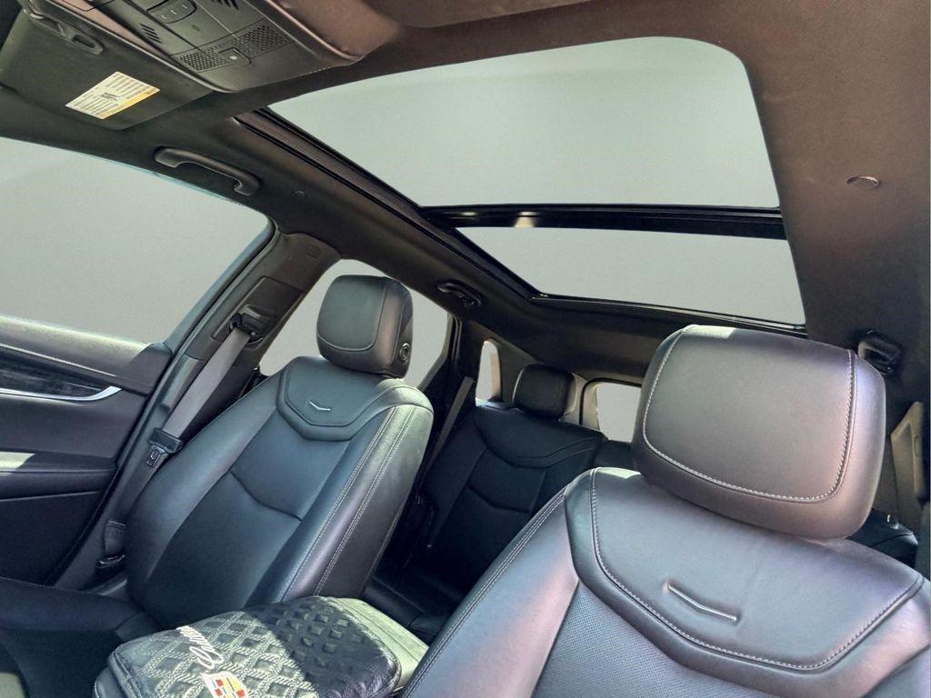 used 2020 Cadillac XT5 car, priced at $25,032