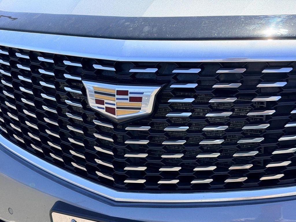 used 2020 Cadillac XT5 car, priced at $25,032
