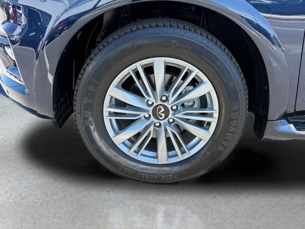 used 2024 INFINITI QX80 car, priced at $40,379