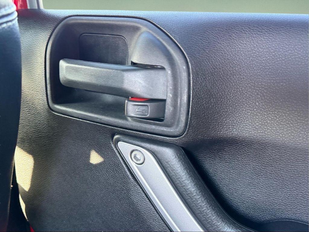 used 2015 Jeep Wrangler Unlimited car, priced at $19,997