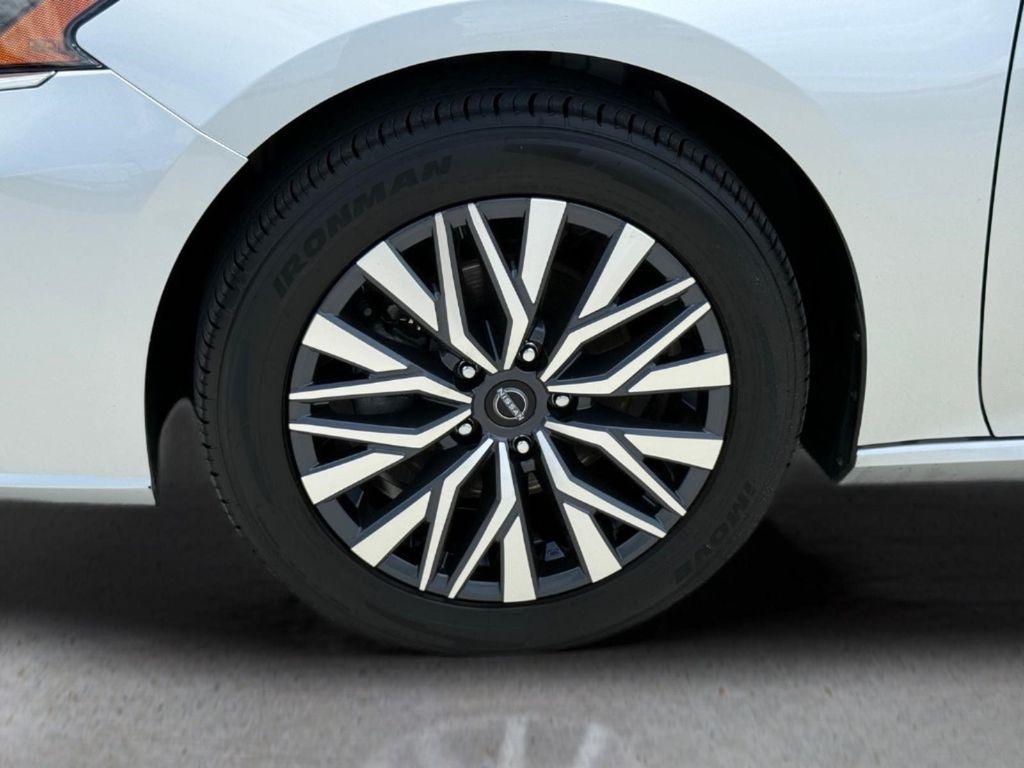 used 2024 Nissan Altima car, priced at $20,882