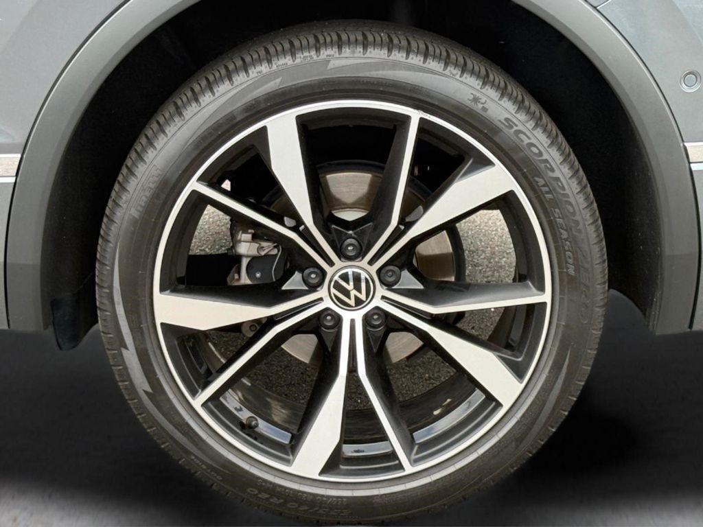 used 2024 Volkswagen Tiguan car, priced at $29,638
