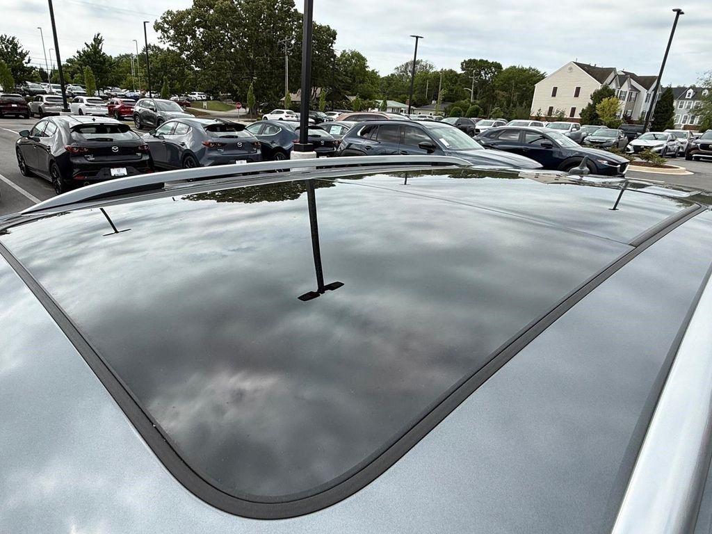 used 2024 Volkswagen Tiguan car, priced at $29,638