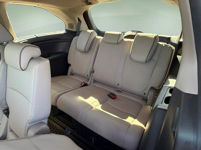 used 2024 Honda Odyssey car, priced at $39,918