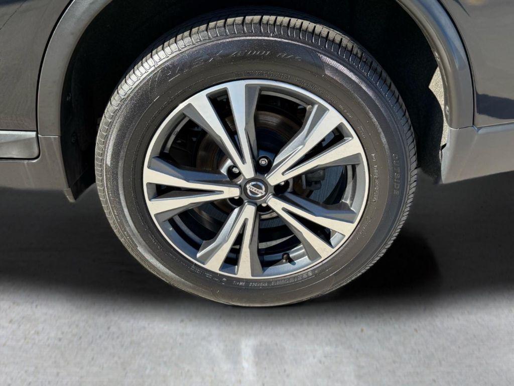 used 2018 Nissan Rogue car, priced at $14,616
