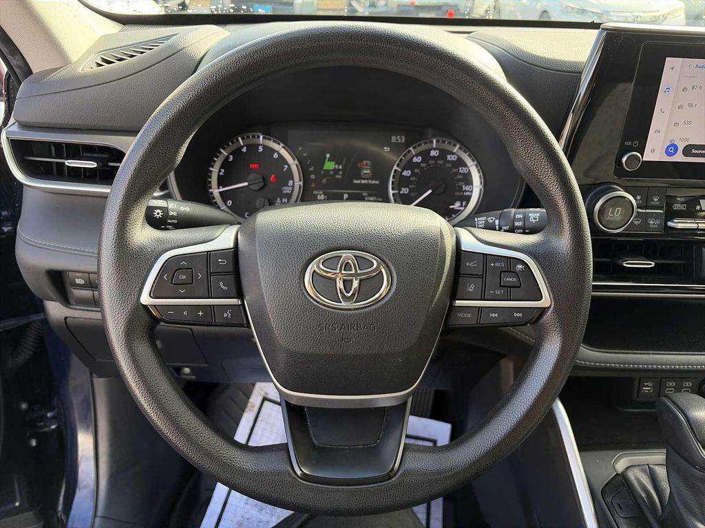 used 2023 Toyota Highlander car, priced at $30,688