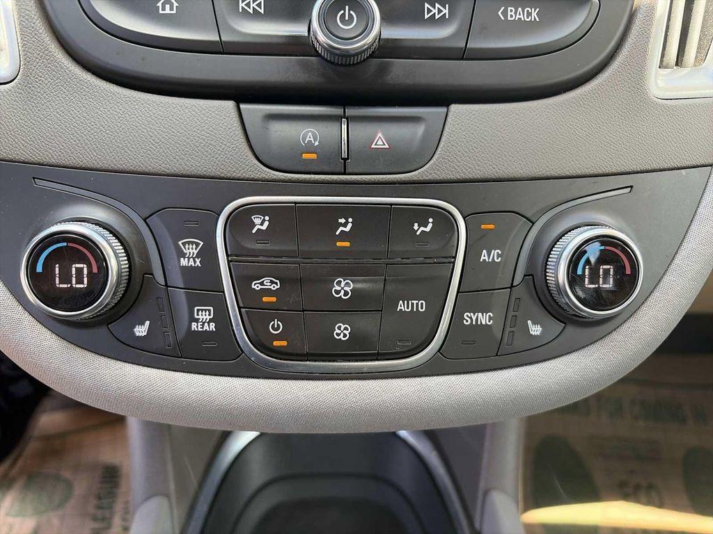 used 2022 Chevrolet Malibu car, priced at $18,995