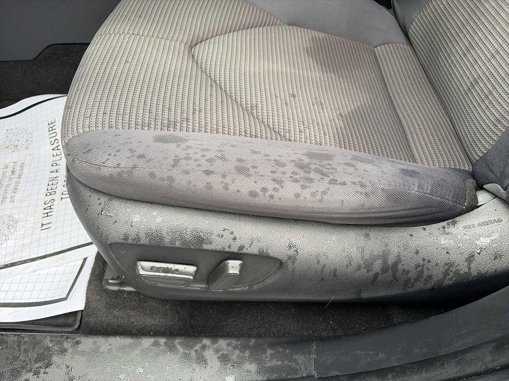 used 2023 Toyota Highlander car, priced at $30,688