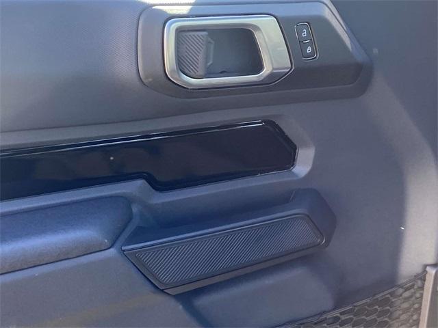 new 2025 Ford Bronco car, priced at $35,495