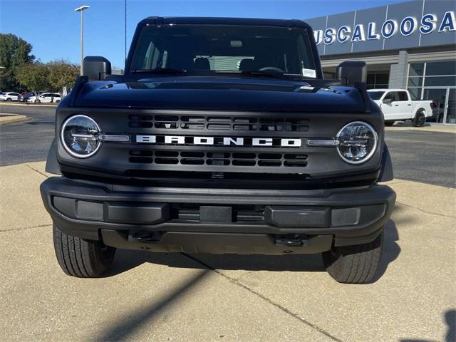 new 2025 Ford Bronco car, priced at $35,495