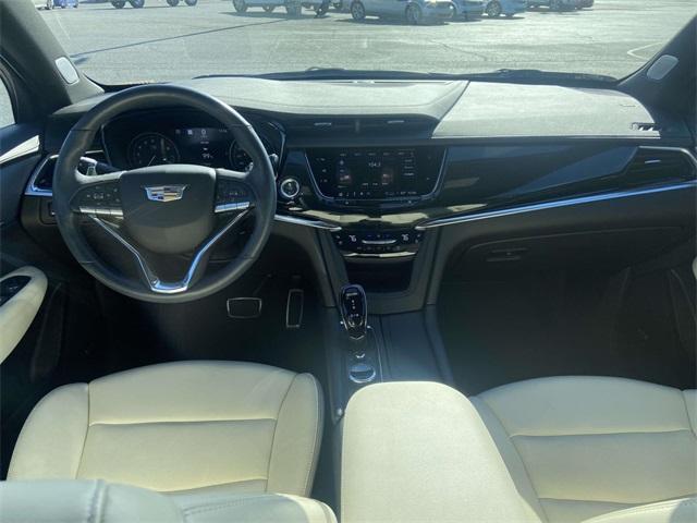 used 2025 Cadillac XT6 car, priced at $49,995