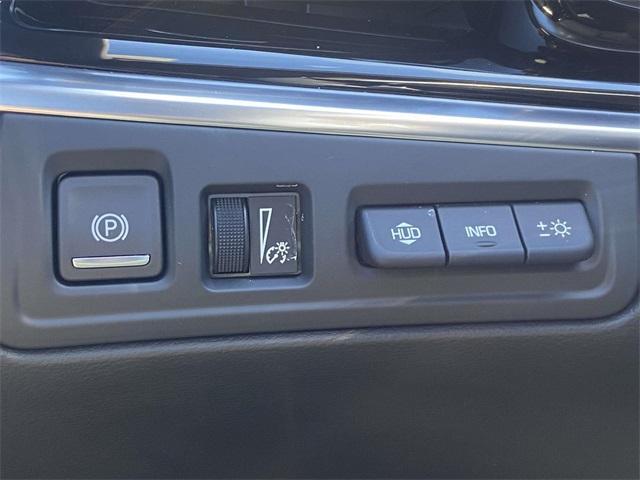 used 2025 Cadillac XT6 car, priced at $49,995