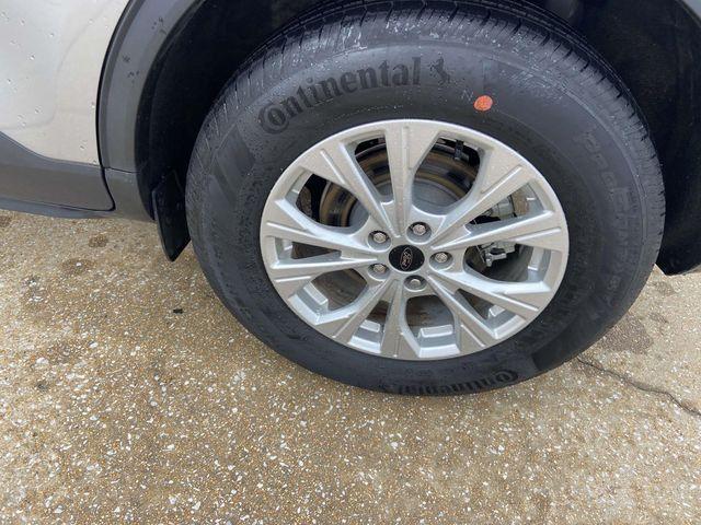used 2023 Ford Escape car, priced at $23,500