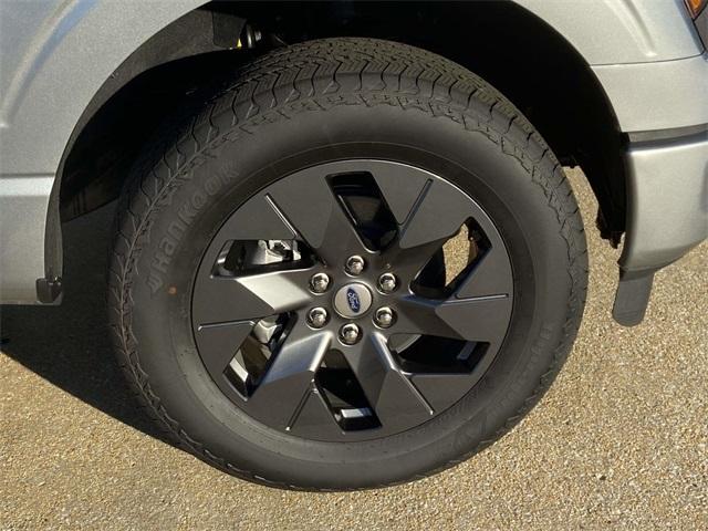 new 2025 Ford F-150 car, priced at $46,495