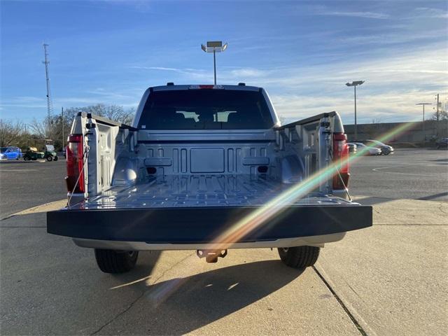 new 2025 Ford F-150 car, priced at $46,495