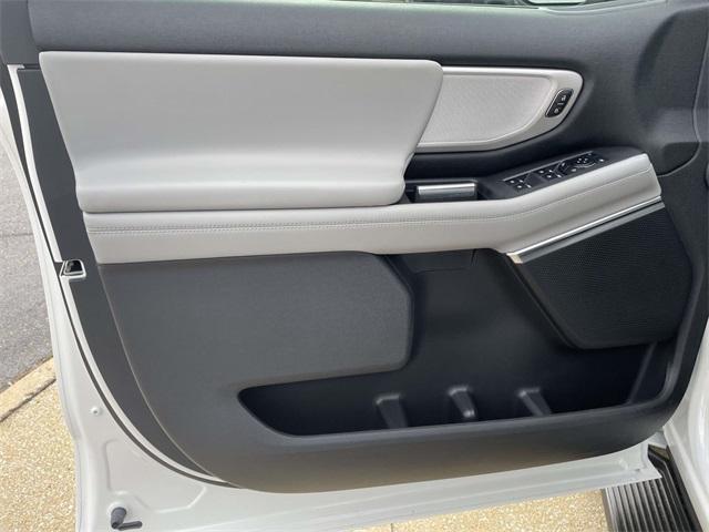 new 2026 Ford Expedition car, priced at $70,865