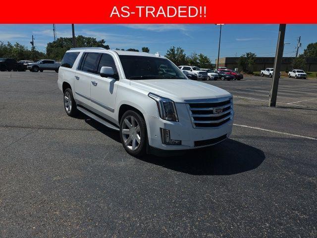 used 2018 Cadillac Escalade ESV car, priced at $23,694