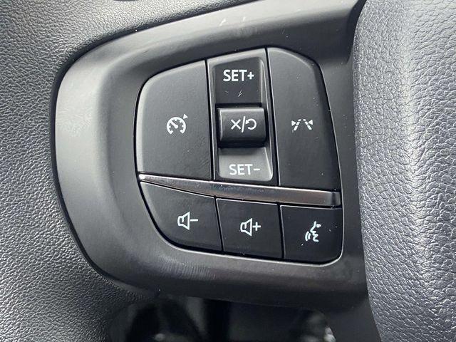 new 2025 Ford Ranger car, priced at $32,995