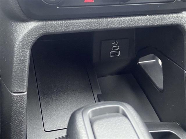 new 2025 Ford Ranger car, priced at $33,995