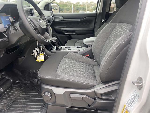 new 2025 Ford Ranger car, priced at $33,995