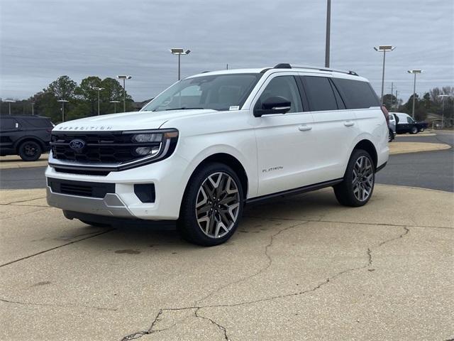 new 2025 Ford Expedition car, priced at $89,995
